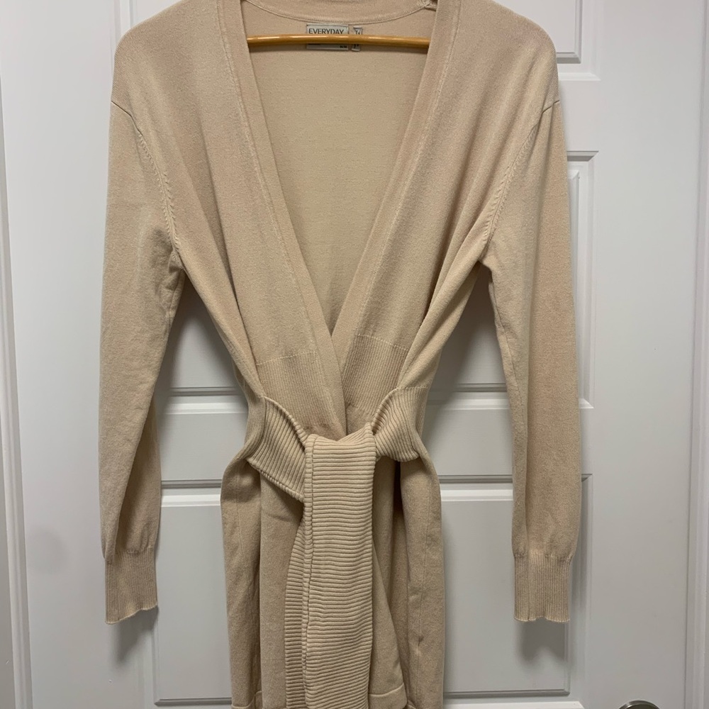 Chic Cream Belted Cardigan